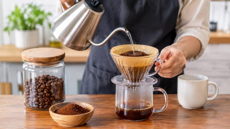 Easy Way to Make Single Cup Coffee Manually